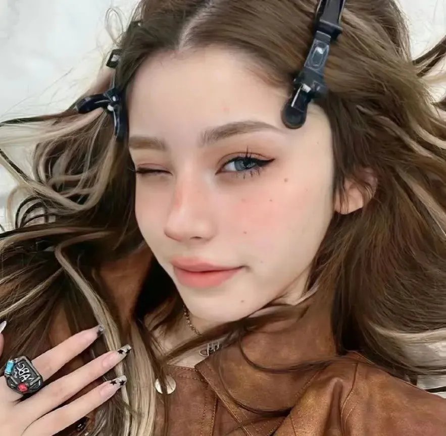 嗜血狂鲨